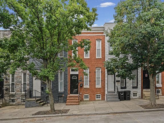 3rd image of 1411 W Ostend St