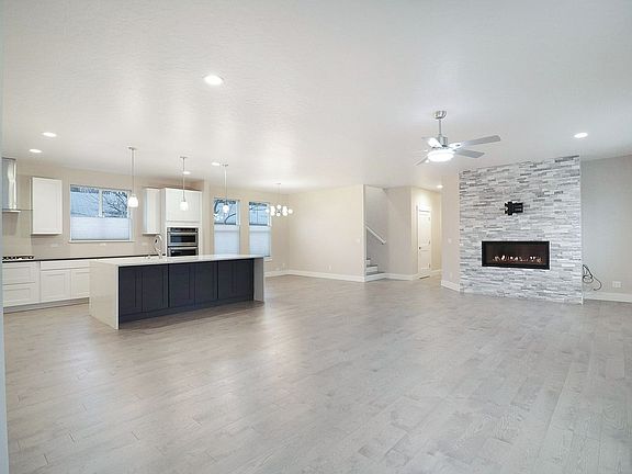 Open Kitchen Concept