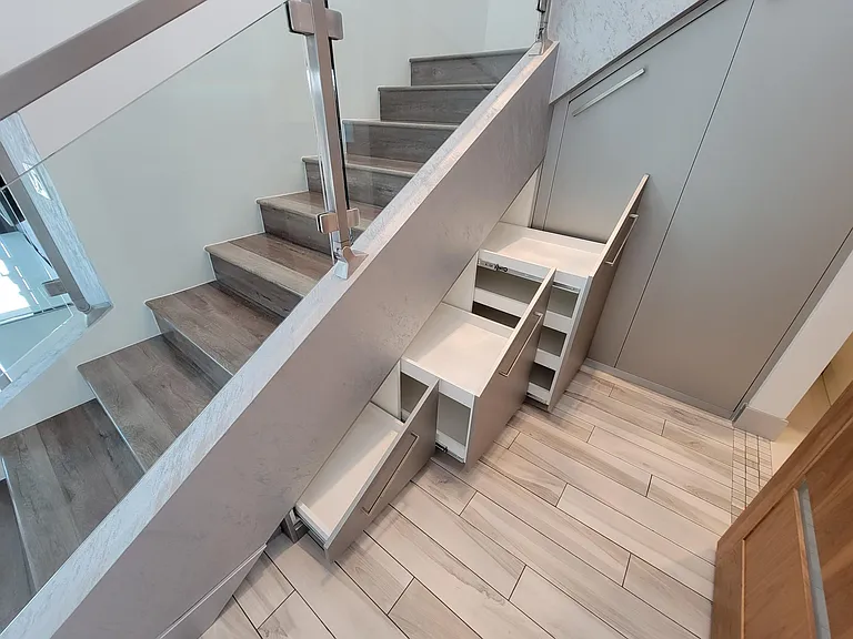 10730 Helendale Ave — Photo 13