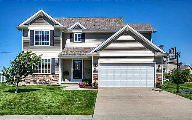 1st image of 2145 SE Leeann Dr