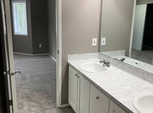 9507 Firdale Ave #16, Edmonds, WA 98020