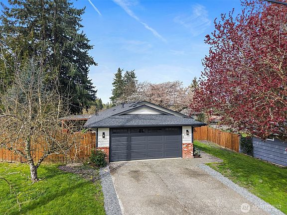 4th image of 4926 Forest Drive
