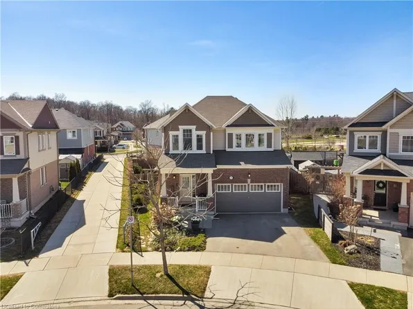 314 Apple Hill Cres, Kitchener, ON N2R 0E5