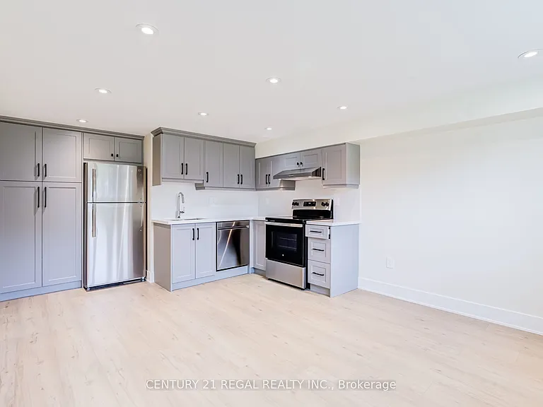 171 Gamma St — Photo 3