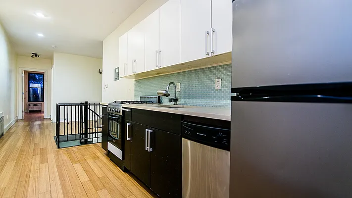 Rented by Nooklyn NYC LLC | media 15