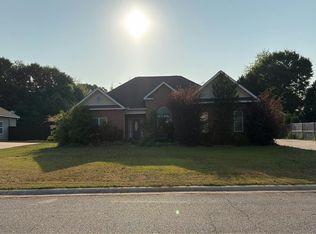 126 Dora Ln, Byron, GA 31008