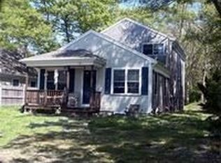 118 Shorewood Dr, East Falmouth, MA 02536