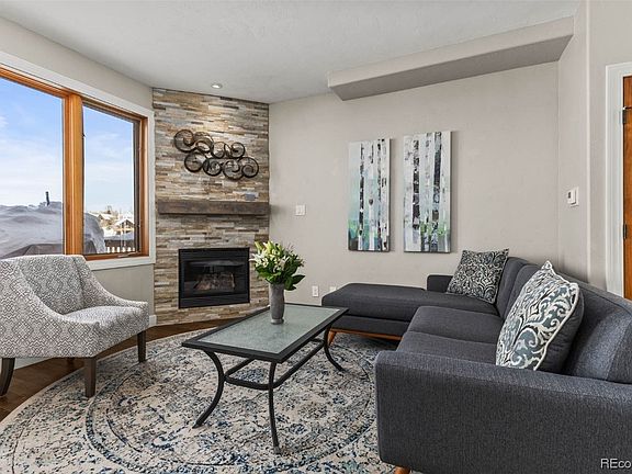 5th image of 532 Parkview Drive