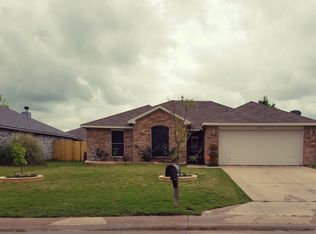 725 Rowdy Dr, Royse City, TX 75189