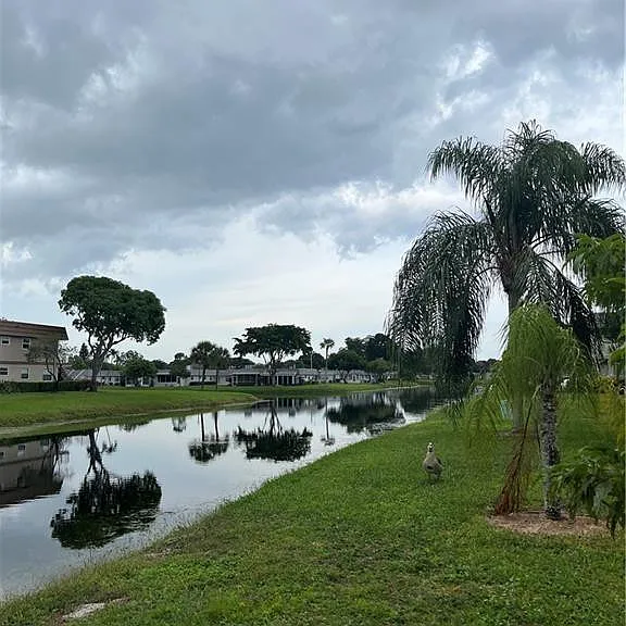 286 Monaco Way #F — Photo 19