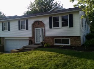 20 Dogwood Ct, Bowling Green, OH 43402