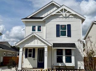 304 Gazelle Ct, Niceville, FL 32578