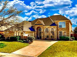 2821 Meadow Green Dr, Flower Mound, TX 75022
