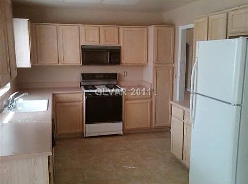 5th image of 8617 Bayland Dr