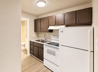 518 Isabella St #524, Neenah, WI 54956