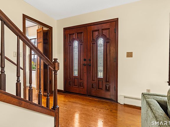 3rd image of 261 Brown Road