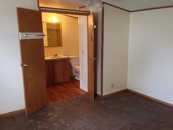 5th image of 224 Stockton St