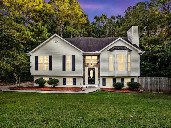 304 Ridge Hill Cir, Holly Springs, GA 30115