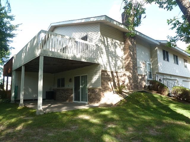 1st image of 3688 York Cir
