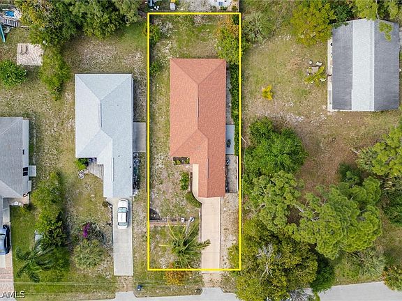 2nd image of 10017 Connecticut St