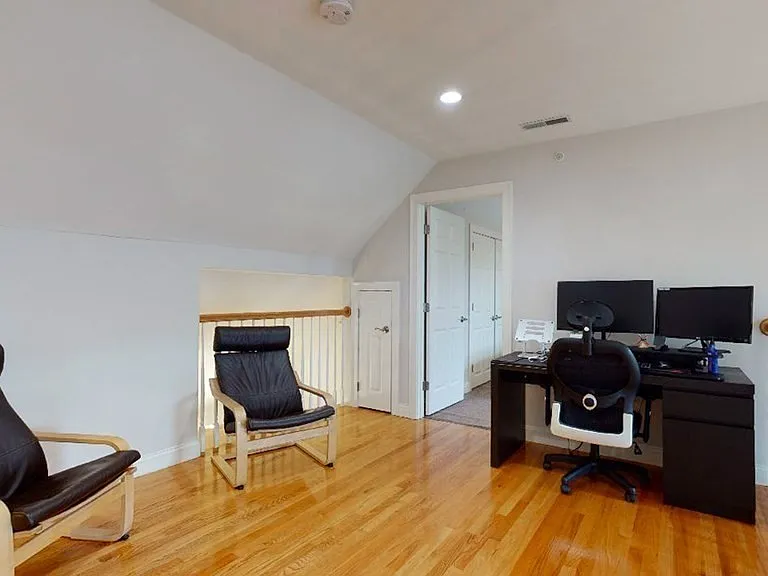 19 Flint Pond Dr — Photo 25