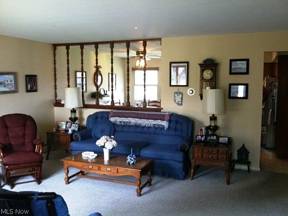 4th image of 1832 E Skyline Dr