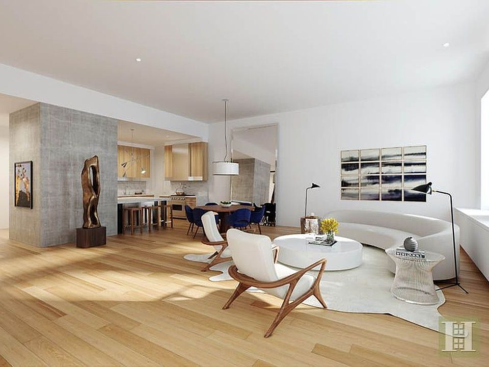 1st image of 15 Hubert St #2B