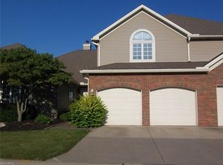263 English Lakes Blvd, Amherst, OH
