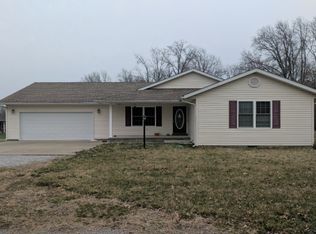 601 Tatum Ln, Herrin, IL 62948