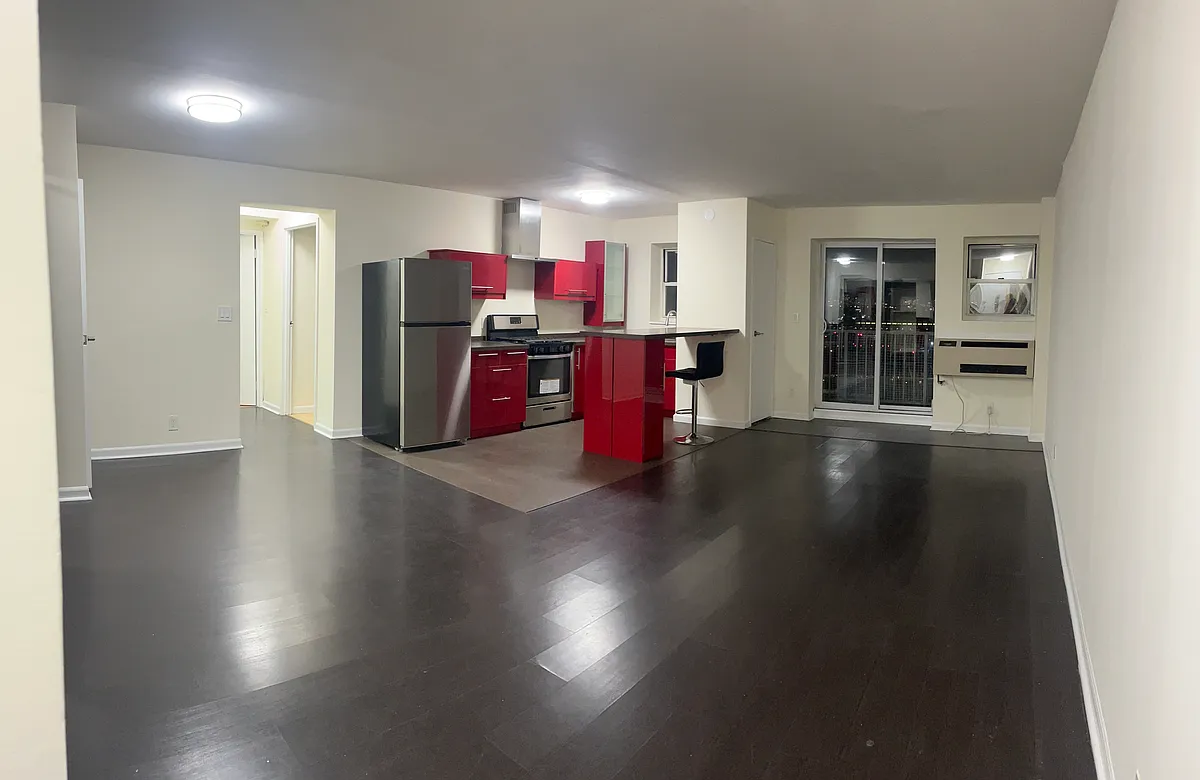 Building Photo - 2955 Shell Rd #3K