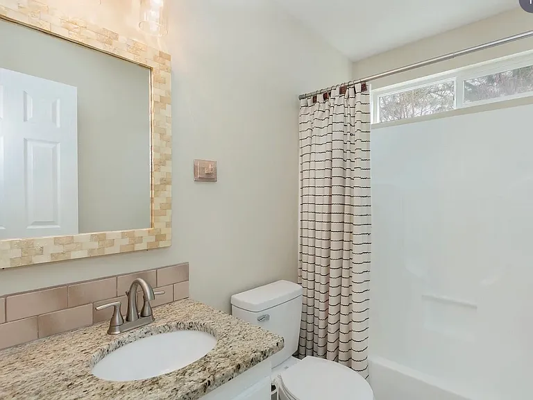 492 N Procyon Pl — Photo 9