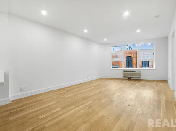 525 Union Avenue image 1 of 12