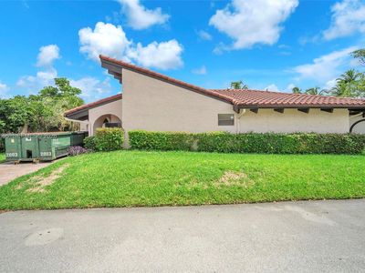 8221 Pine Dr #61, Tamarac, FL, 33321