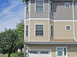 81 N High St UNIT 17, Derry, NH 03038