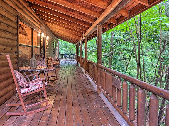 1200 sq. ft. wraparound deck