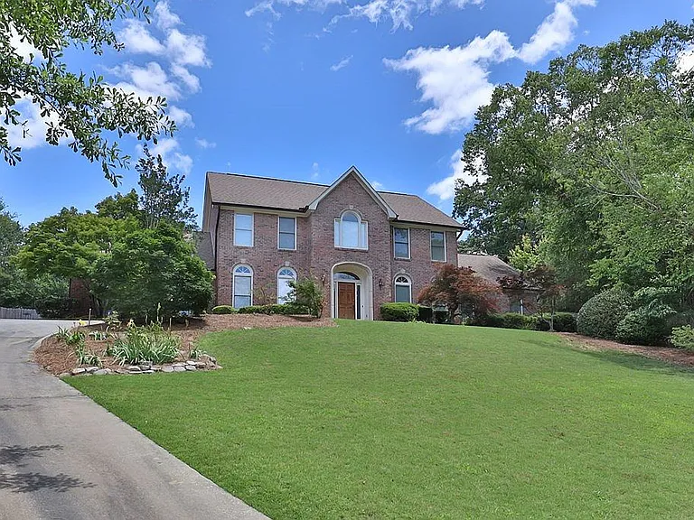 7 Bridgecreek Ct — Photo 3