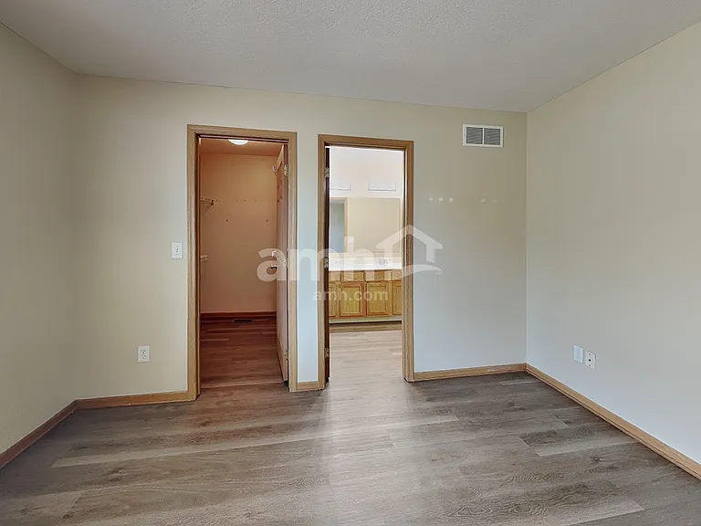 485 Sycamore Creek St — Photo 12