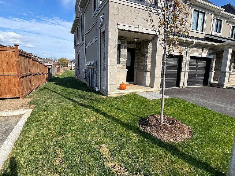 30 Mia Dr #1 — Photo 4