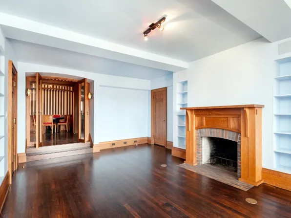 299 West 12th Street image 1 of 10