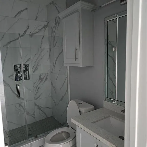 9222 N 56th Ln #3 — Photo 5