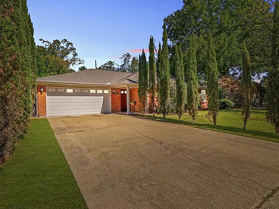 2nd image of 4818 Briarbend Dr