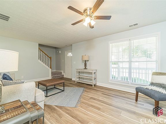 4th image of 4230 Hillsborough Drive