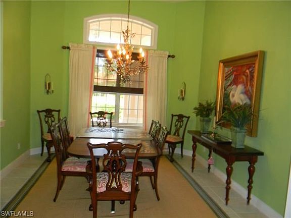 5th image of 529 Eagle Creek Dr