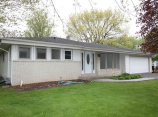 4101 S 101st St, Greenfield, WI 53228