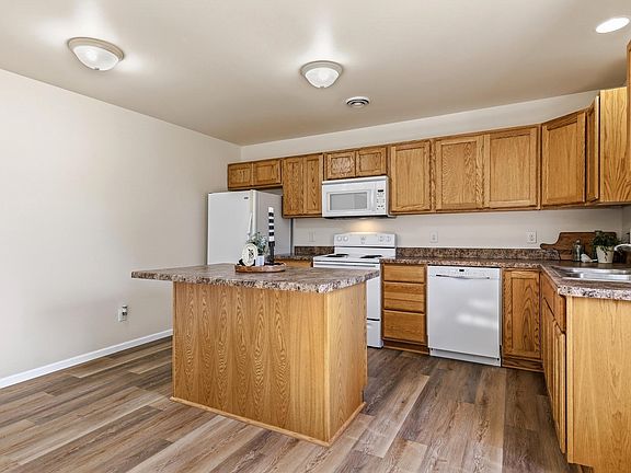 5th image of 3063 Brunskill Rd