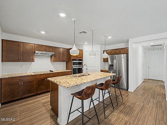 5th image of 8675 E Seabury Ct