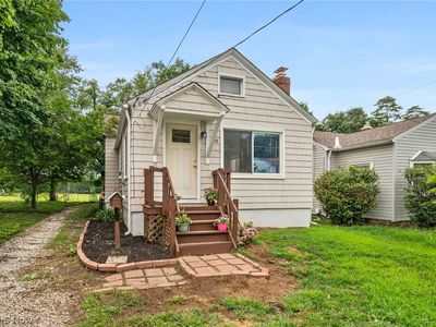 898 Orchard Rd, Willoughby, OH, 44094