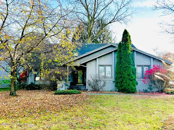 6843 Kristi Lynne Ln, Toledo, OH 43617