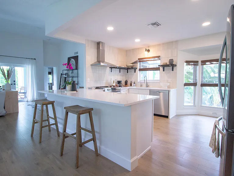 2761 Neaton Ct — Photo 6