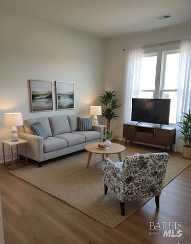 627 Maine St #627A — Photo 4
